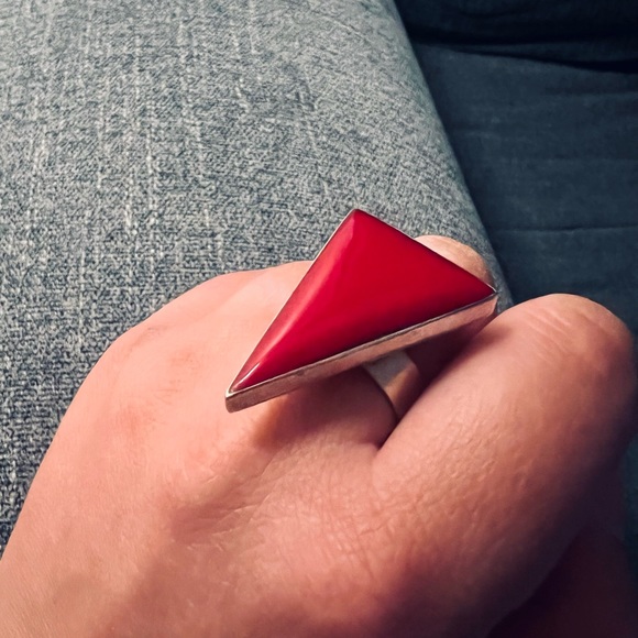 Oversized Estate Ring Triangle Shape Adjustable Sterling Ring Natural Coral - Picture 4 of 8